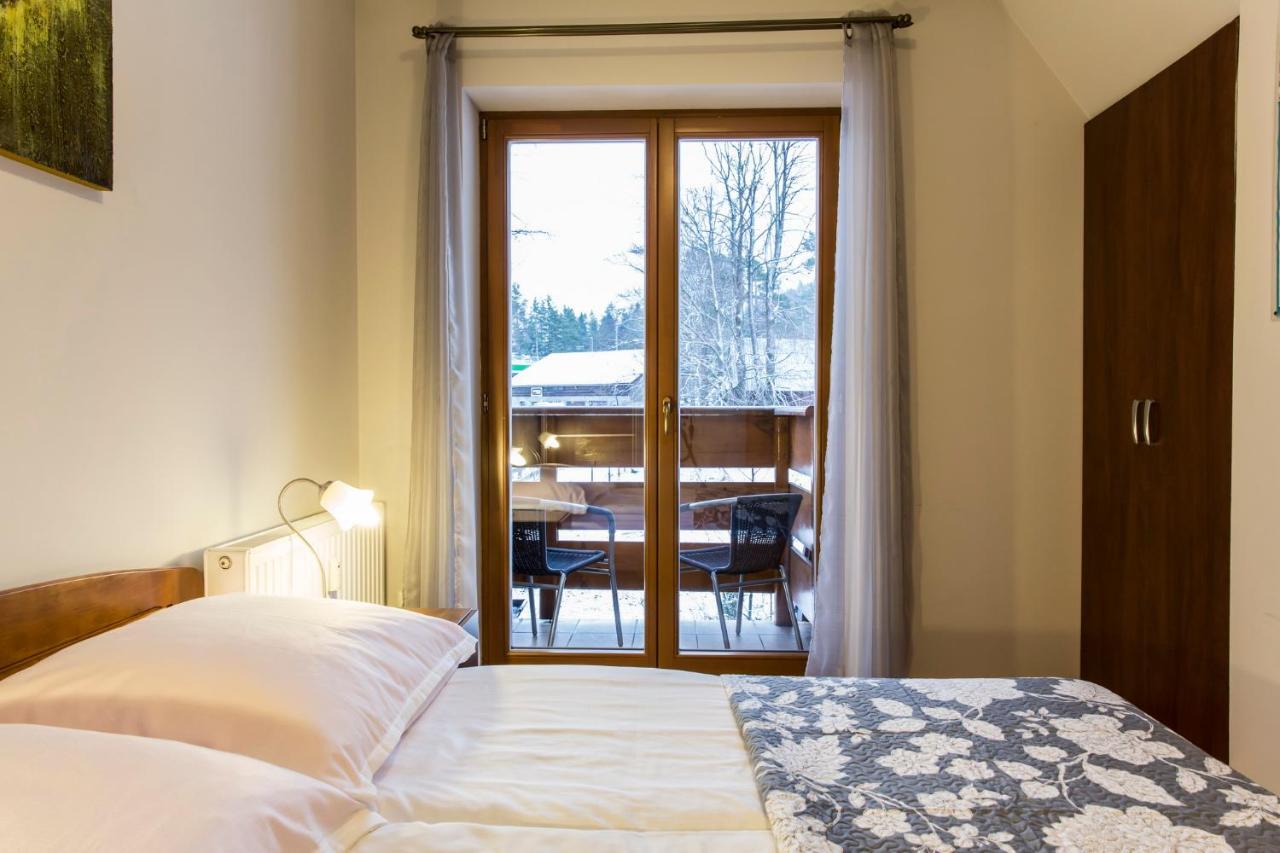 Udanypobyt Apartamenty Skocznia Zakopane Exterior photo